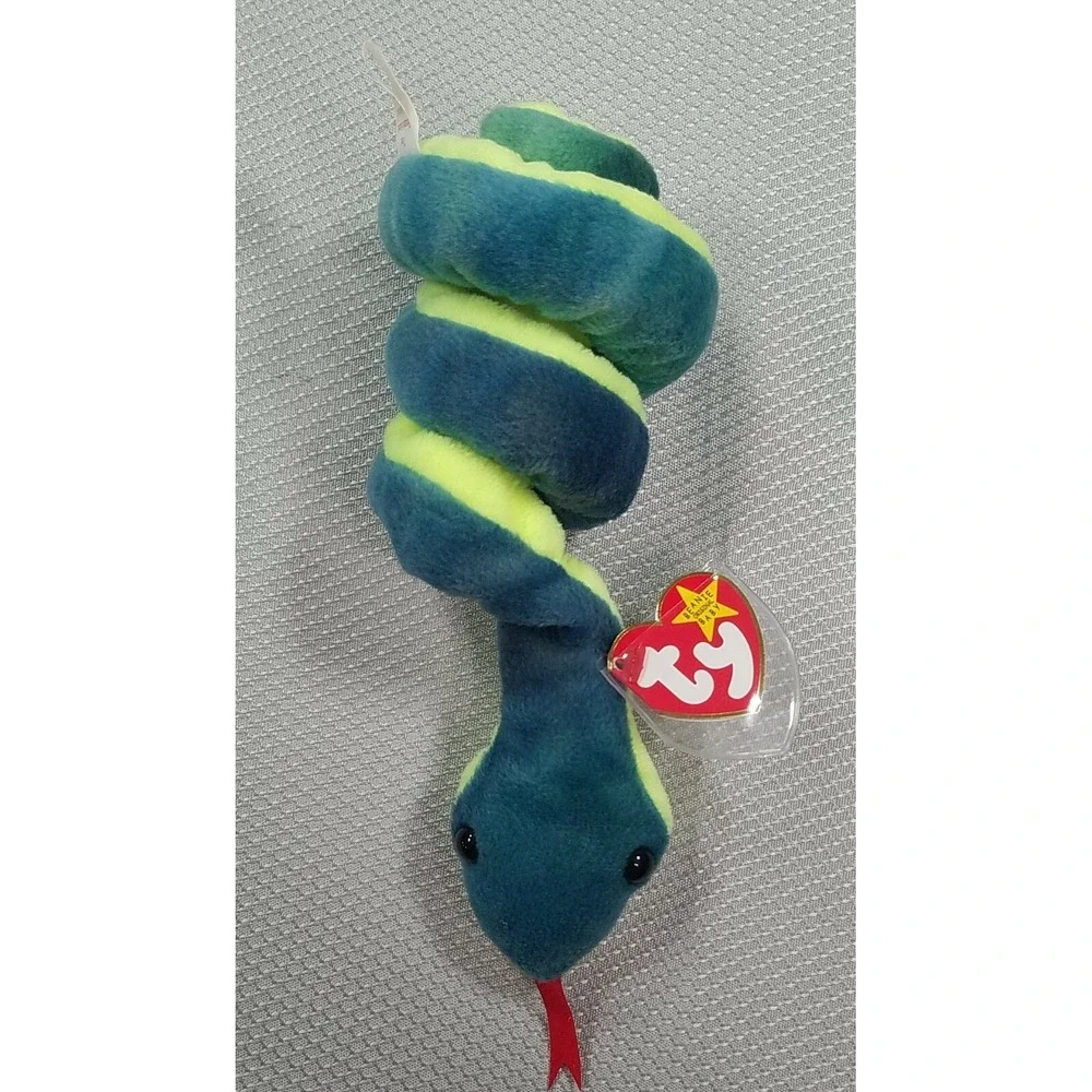 Ty Beanie Babies Baby / Hissy The Snake 1997 /Great Condition w/Tags PVC Pellets